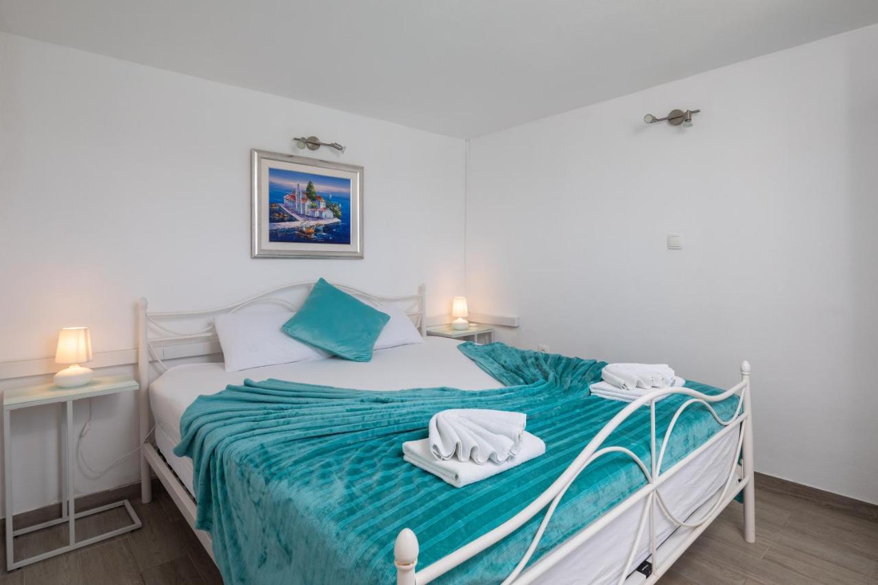 Vila Blanka Apartments 罗戈兹尼察 外观 照片