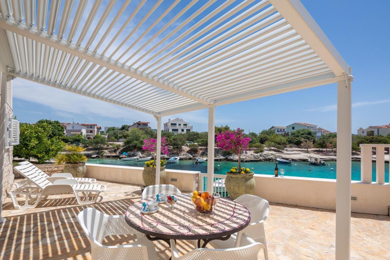 Vila Blanka Apartments 罗戈兹尼察 外观 照片